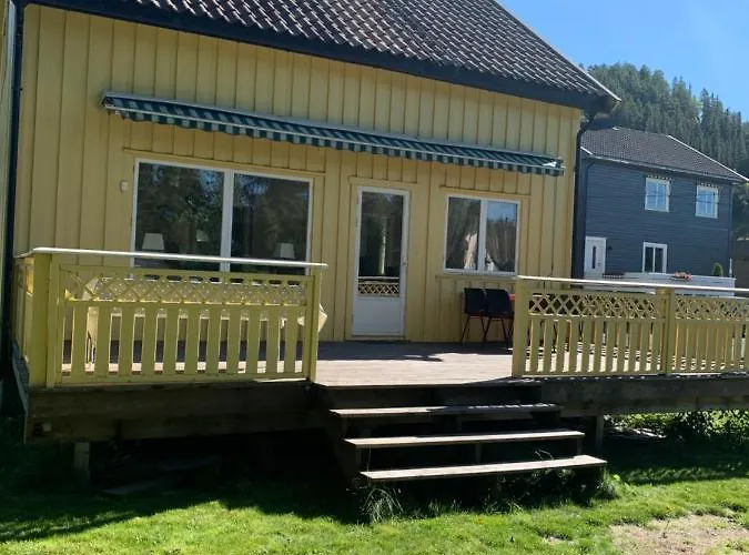 Sjarmerende Sentralt I Vest-telemark Prázdninový dům New Translation